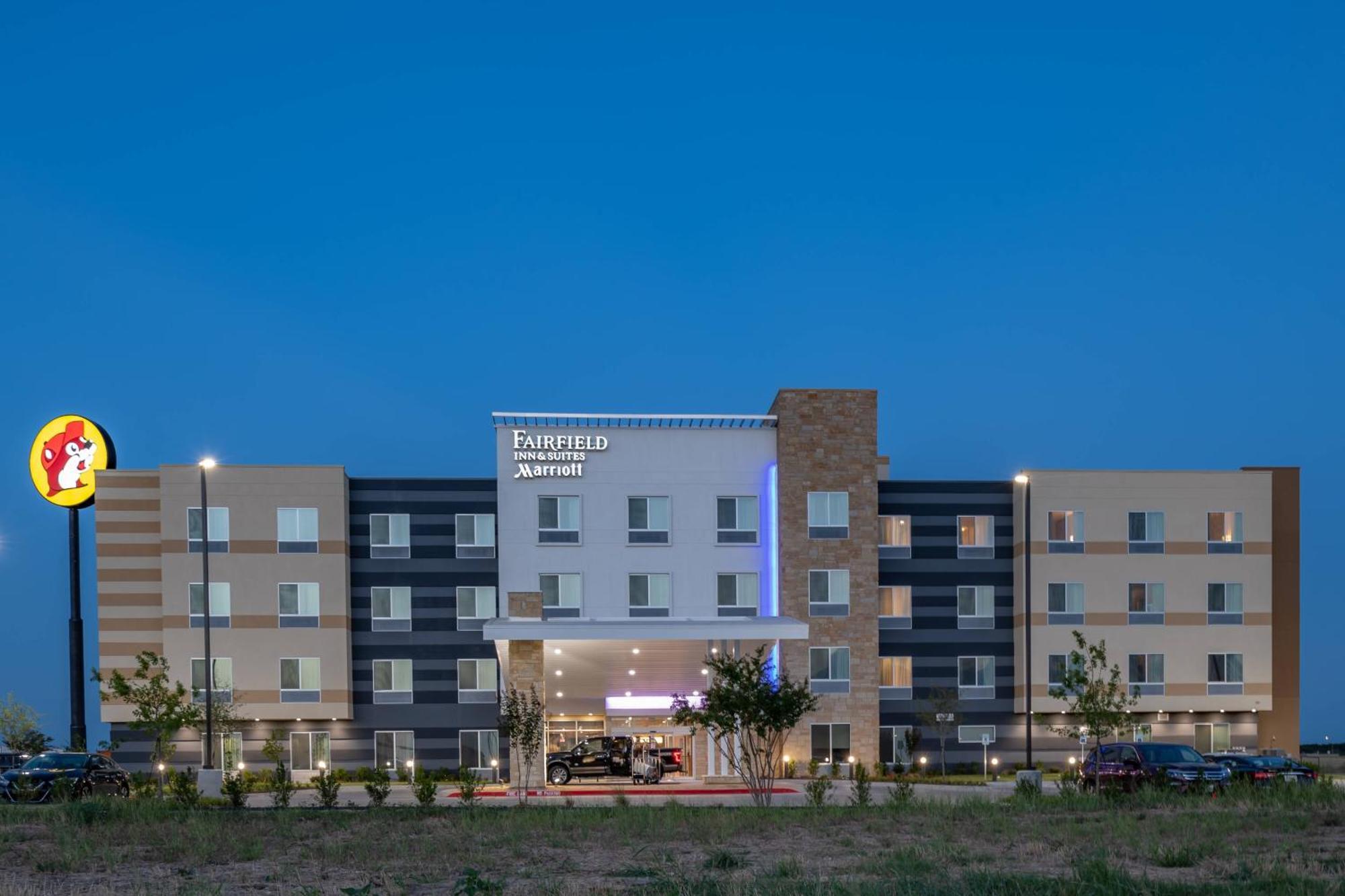 Fairfield Inn & Suites By Marriott Terrell Exterior photo